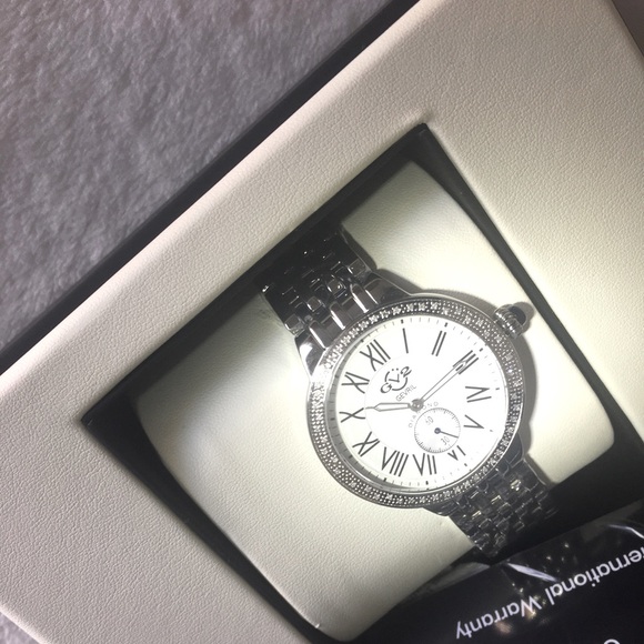GV2 Women's Astor Diamond Watch with Interchangeab (Free Shipping) - Picture 4 of 5